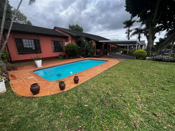 3 Bedroom House 3 Bedroom House