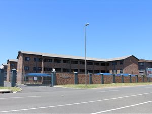 2 Bed Flat in Richards Bay Central