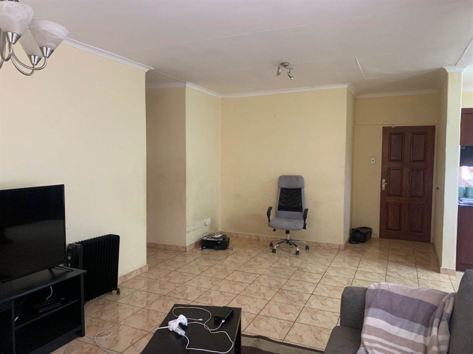3 Bed House in Serala View photo number 8