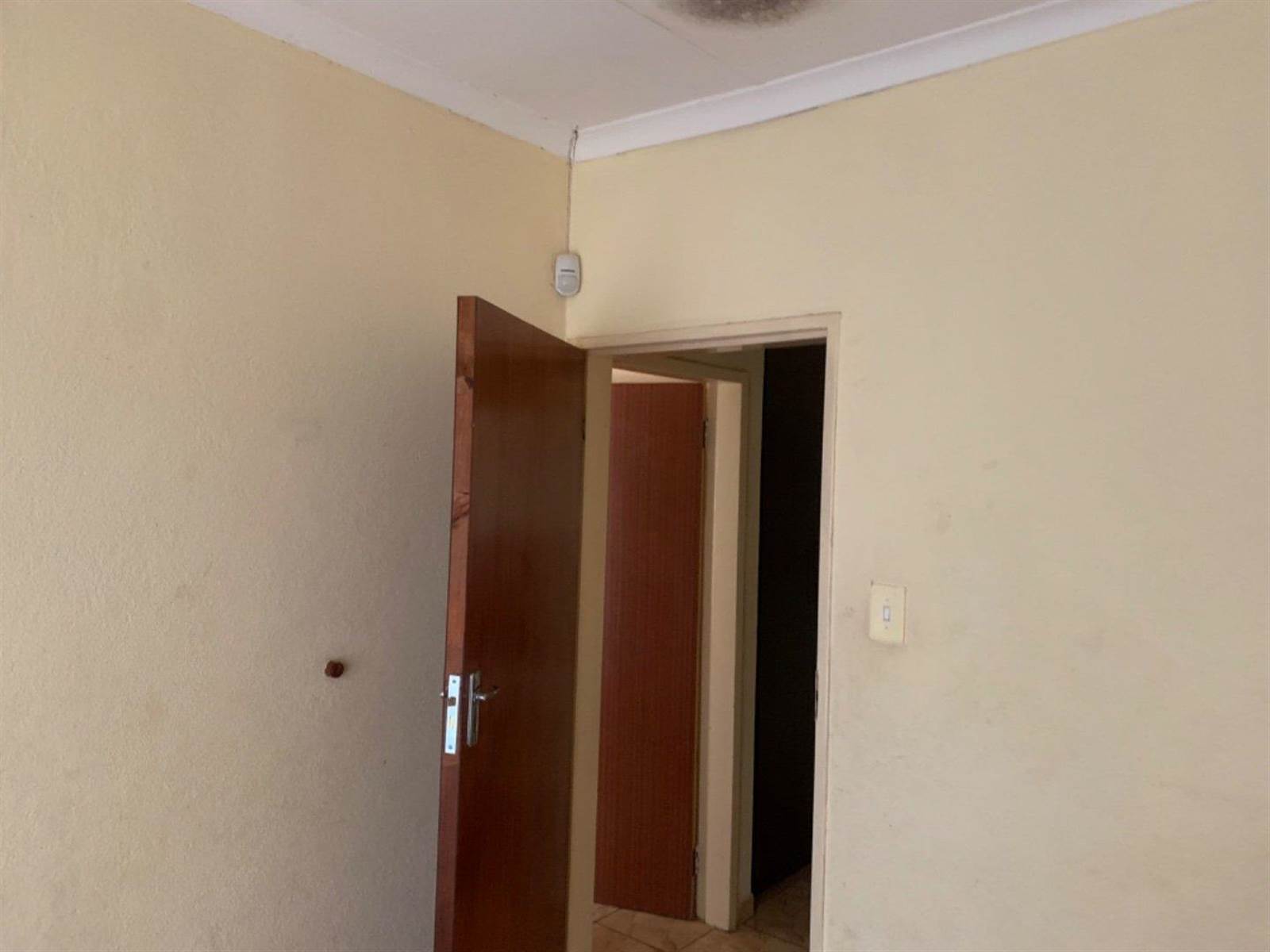 3 Bed House in Serala View photo number 22