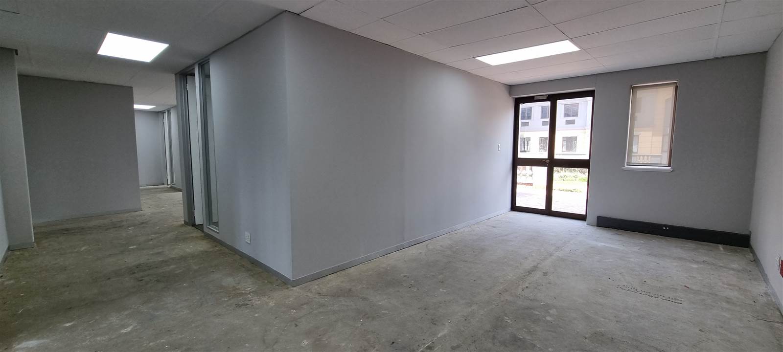 239  m² Commercial space in Sandown photo number 10