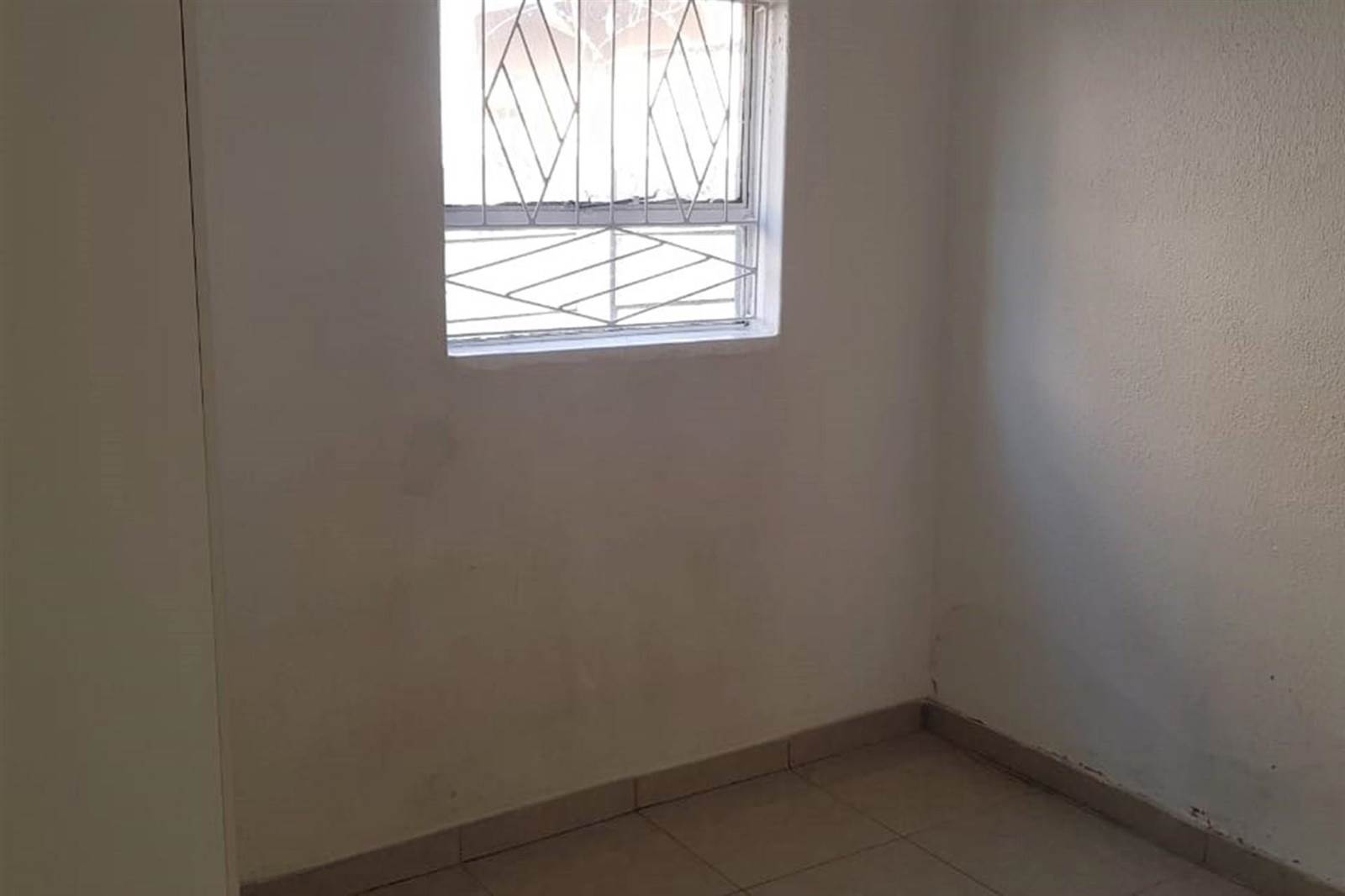 2 Bed House in Actonville photo number 15