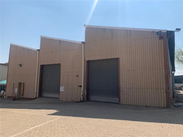 1 101  m² Industrial space