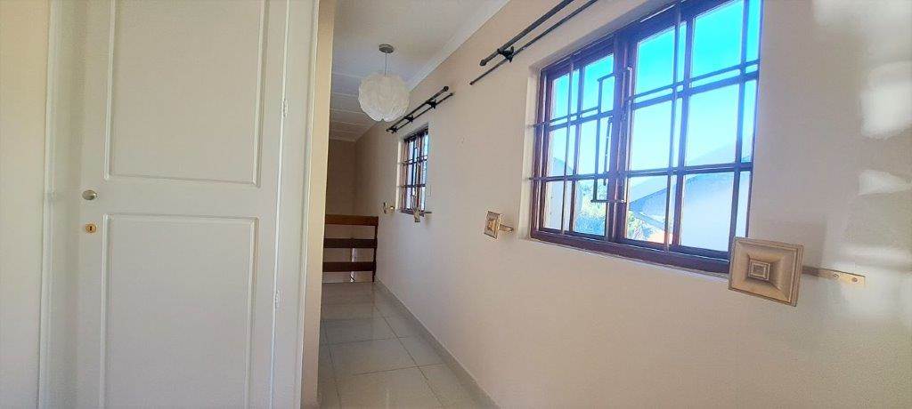 3 Bed Townhouse in Musgrave photo number 21