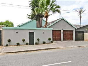 3 Bed House in Orchards