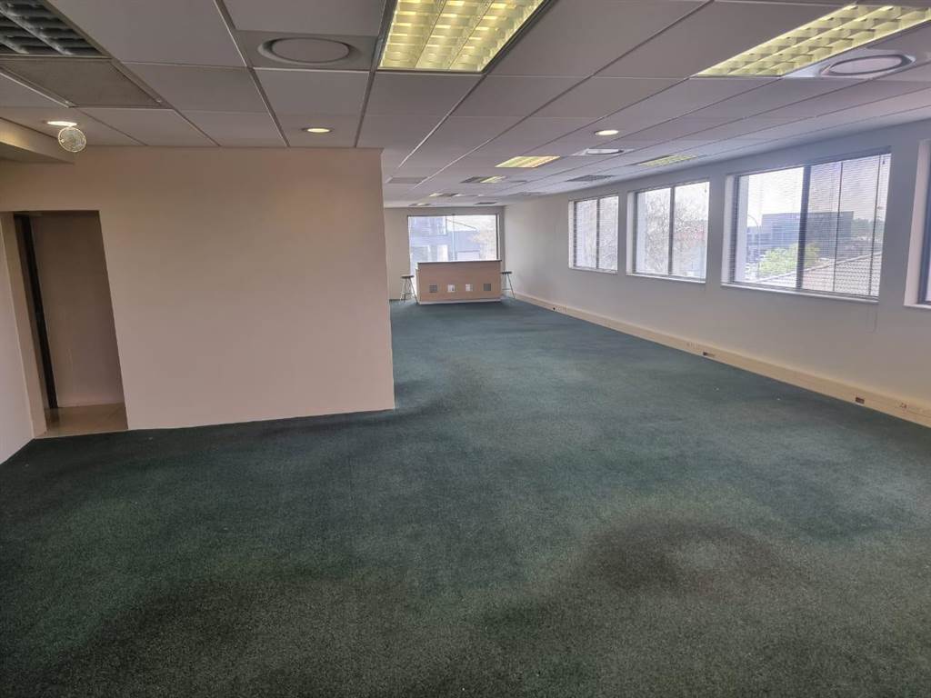 800  m² Commercial space in Northmead photo number 21