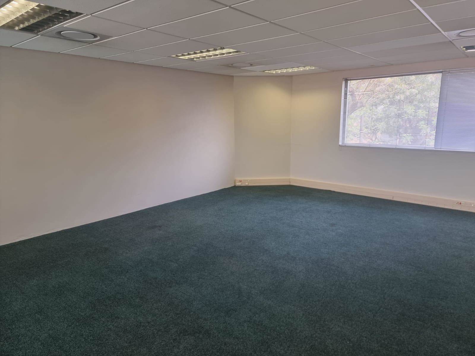 800  m² Commercial space in Northmead photo number 17