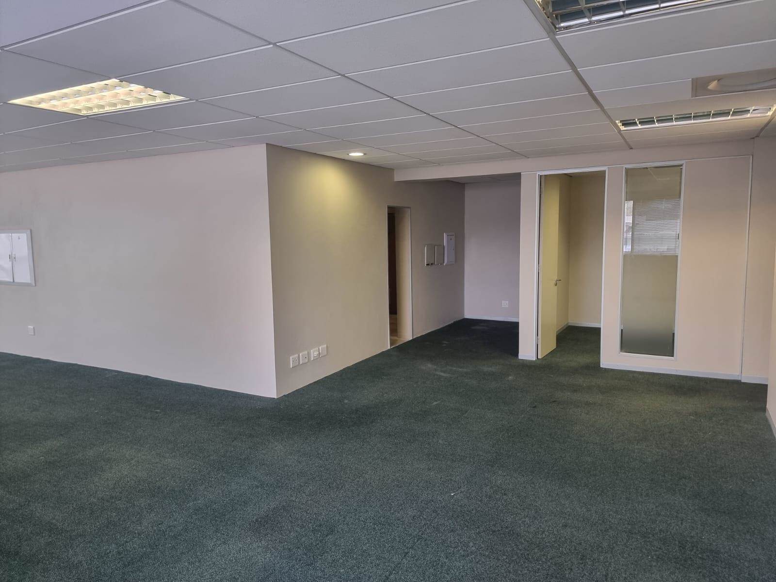 800  m² Commercial space in Northmead photo number 11