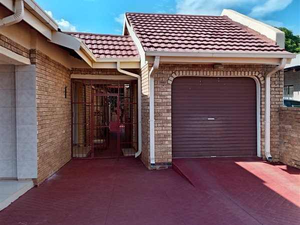 3 Bedroom House 3 Bedroom House