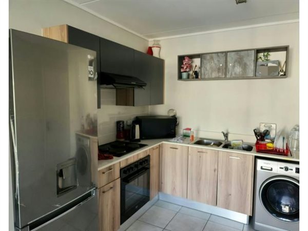 2 Bed Townhouse in Linbro Park