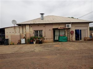 4 Bed House in Roseville