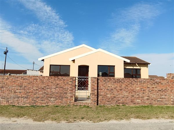 3 Bedroom House 3 Bedroom House