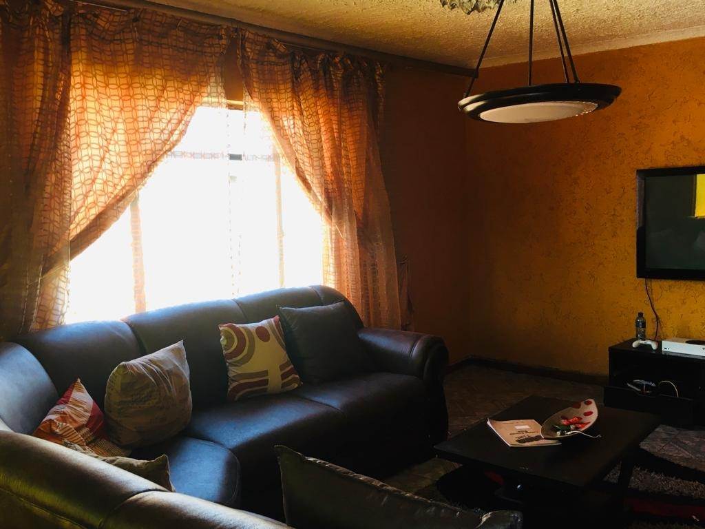 3 Bed House in Sebokeng Zone 10 photo number 13
