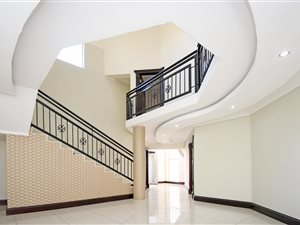5 Bed House in Eldoglen
