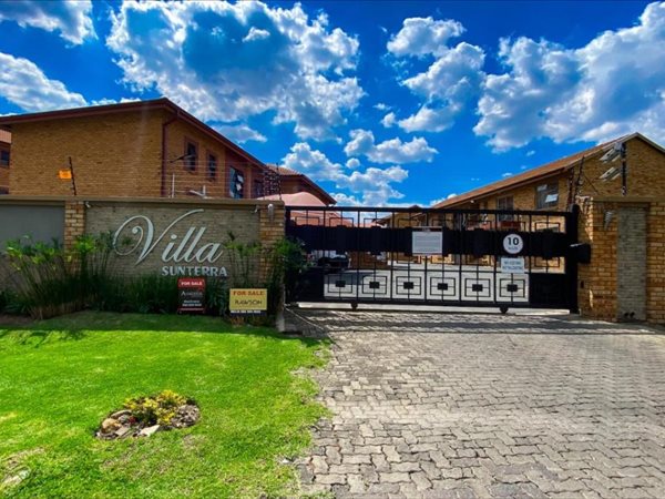 3 Bedroom Townhouse