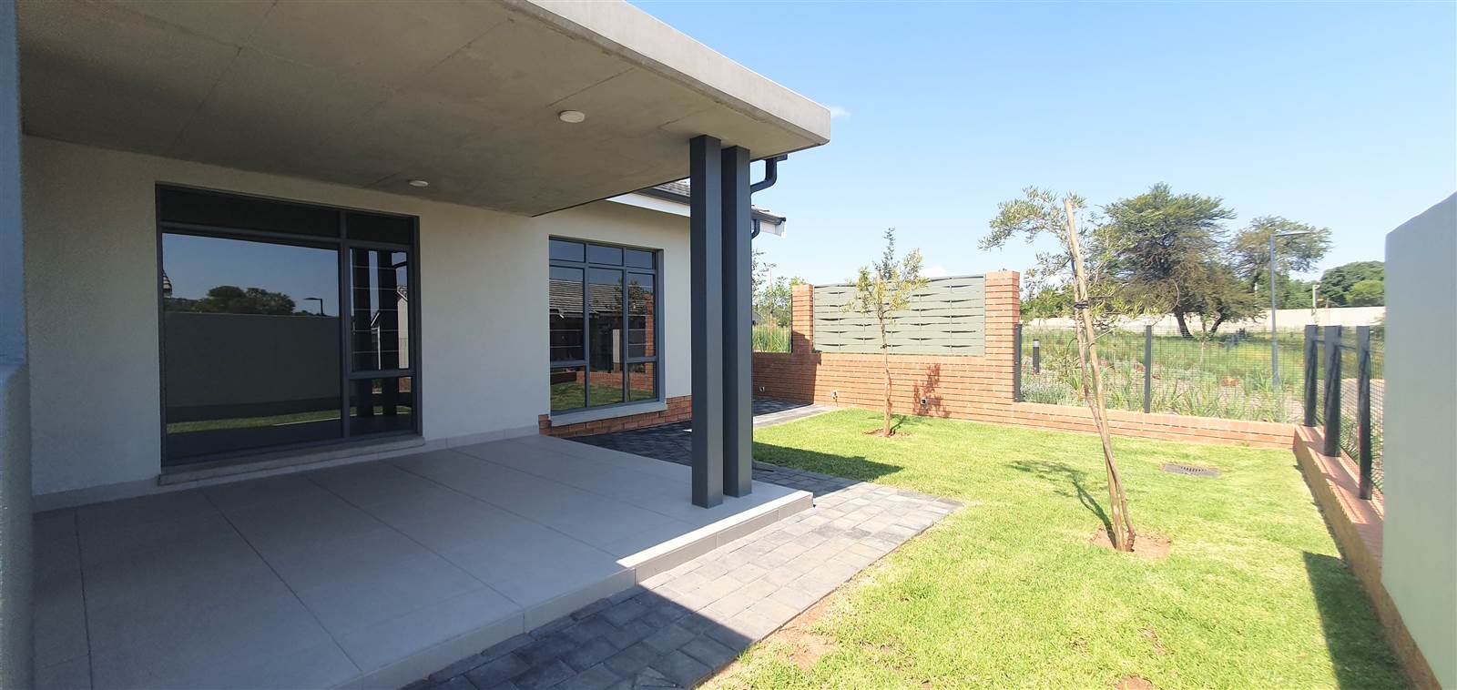 3 Bed House in Waterkloof Ridge photo number 19