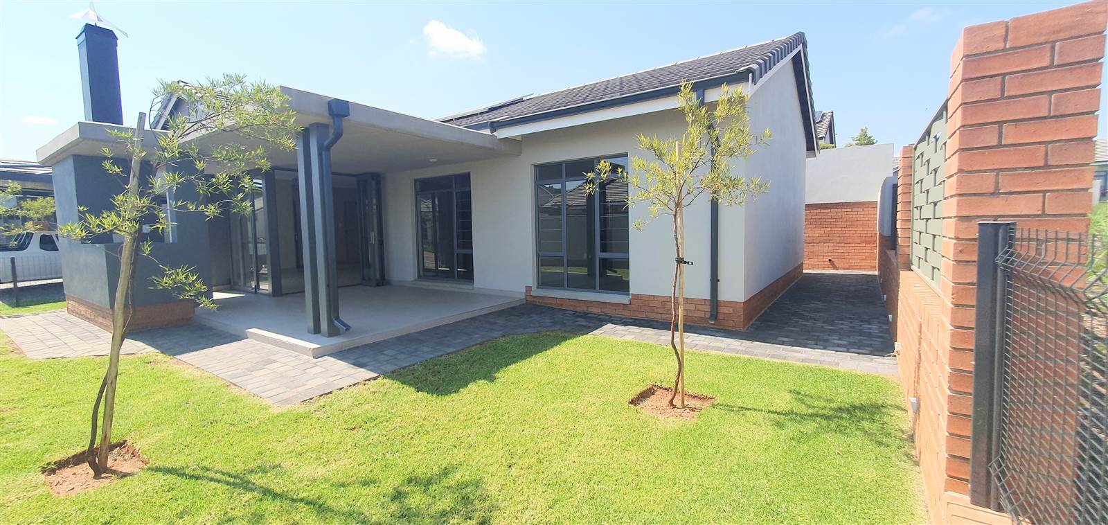 3 Bed House in Waterkloof Ridge photo number 21