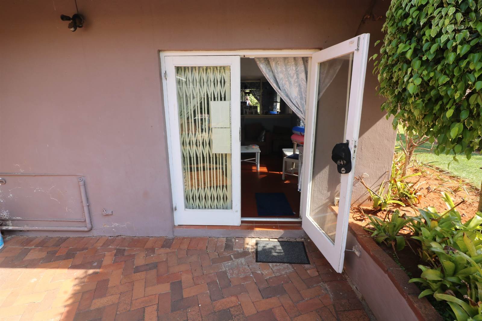 4 Bed House in Umhlanga Rocks photo number 19