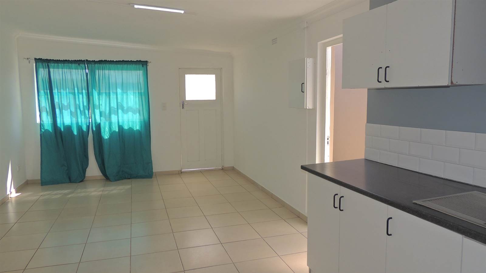 1 Bed Apartment in Lotus River photo number 4