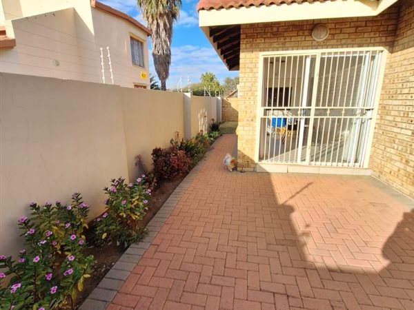 3 Bed Townhouse