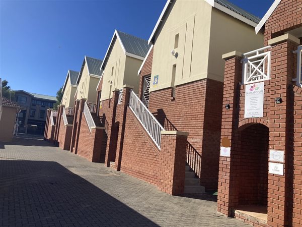 2 Bedroom Townhouse 2 Bedroom Townhouse