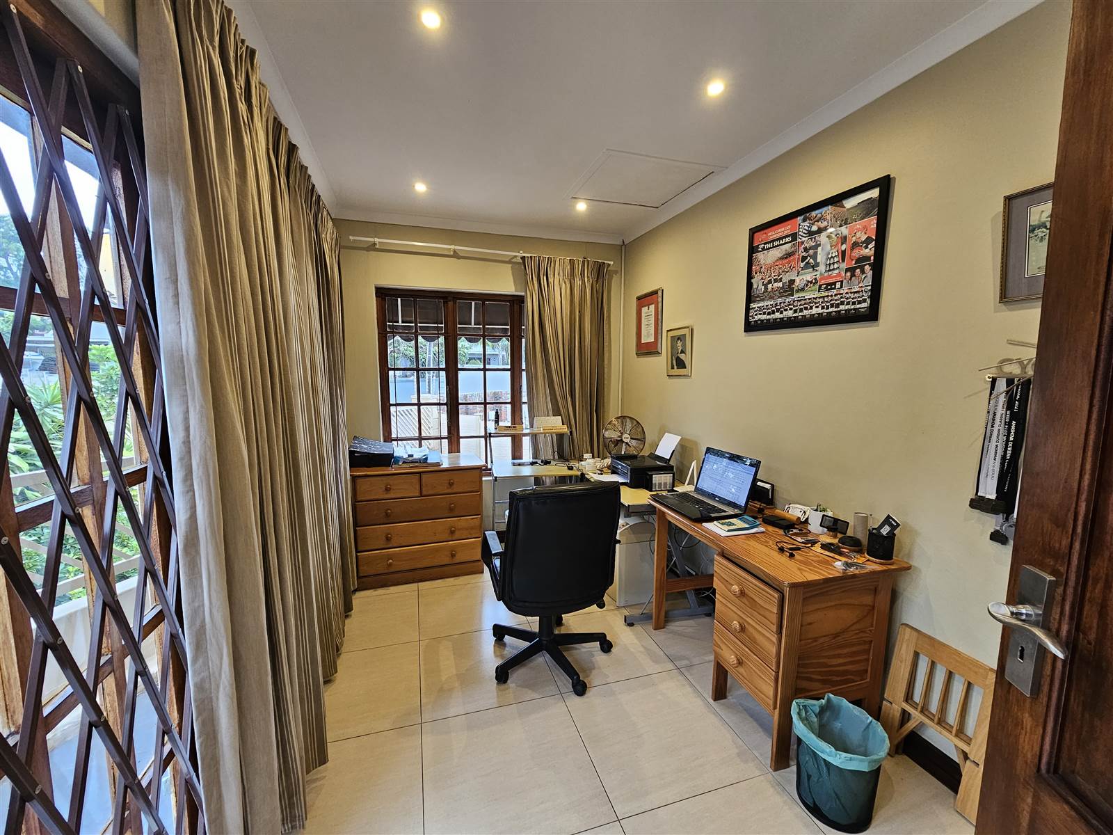 10 Bed House in Durban North photo number 8