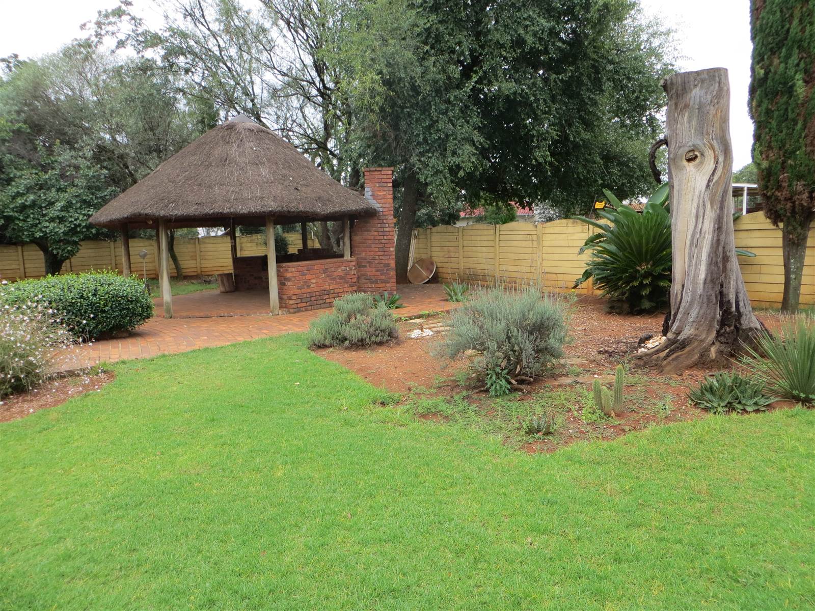4 Bed House in Carletonville photo number 14