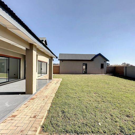 5 Bed House in Boschkop photo number 20