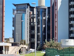 3 Bed Apartment in Point Waterfront