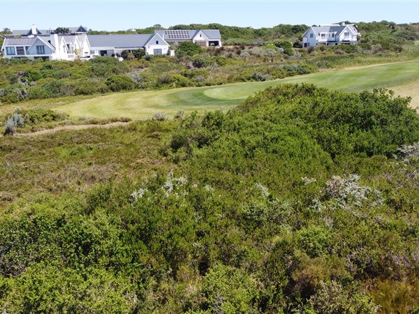 1315 m² Land available in St Francis Links