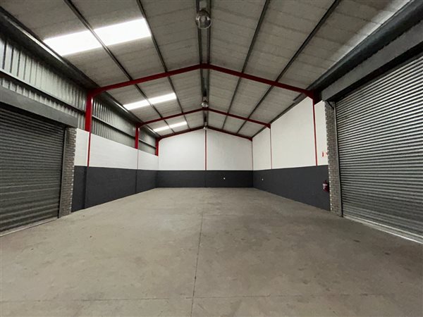 400  m² Commercial space