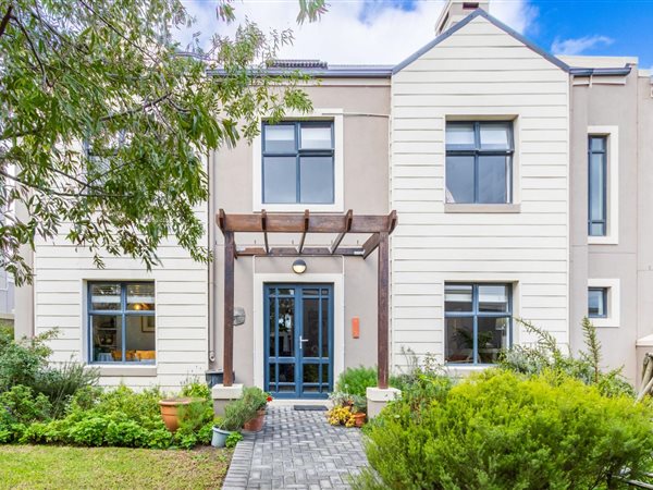 3 Bedroom House 3 Bedroom House