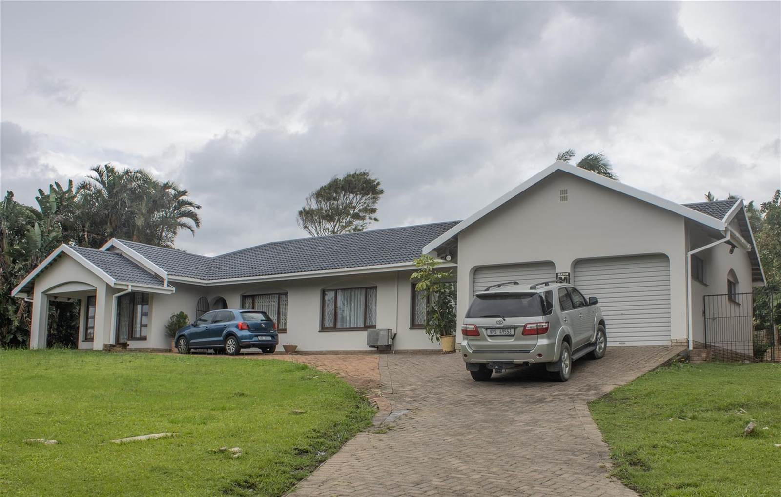 4 Bed House in Uvongo photo number 1