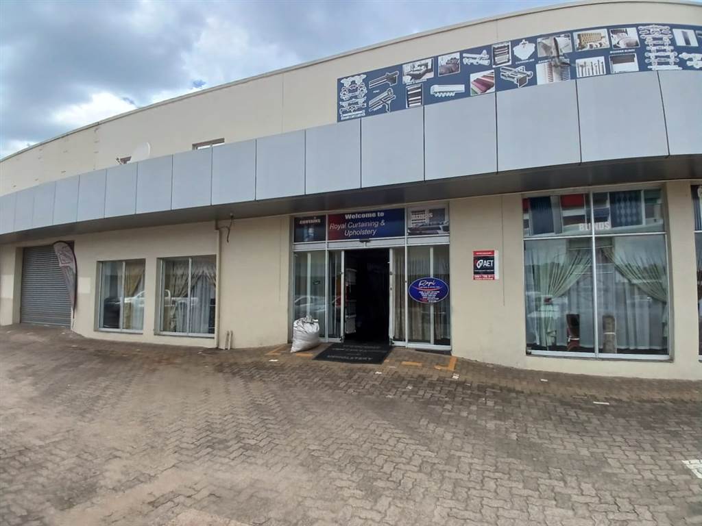 140  m² Retail Space in Pietermaritzburg Central photo number 4