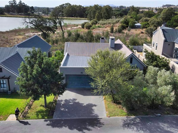3 Bedroom House 3 Bedroom House