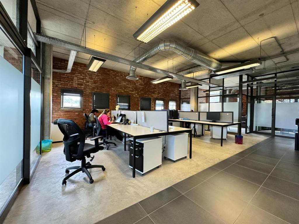 637  m² Commercial space in Bryanston photo number 5