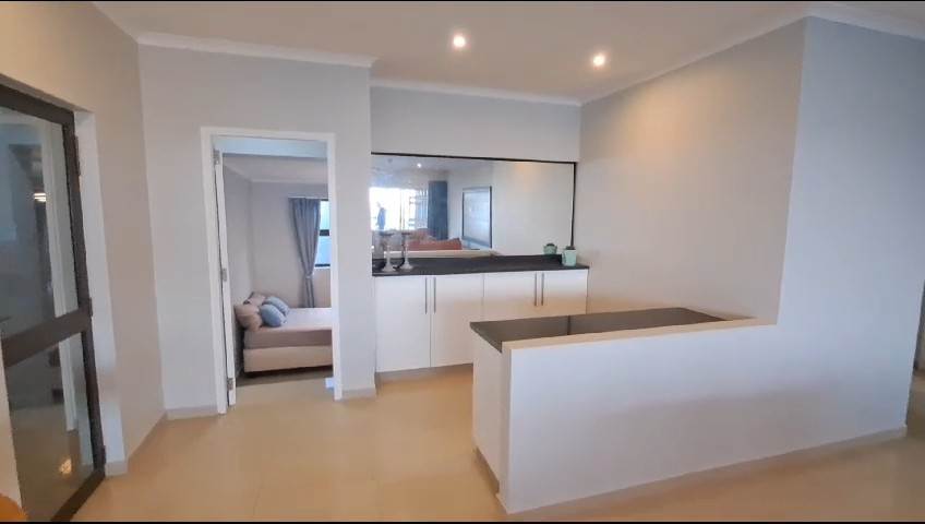 4 Bed House in Blythedale Beach photo number 16