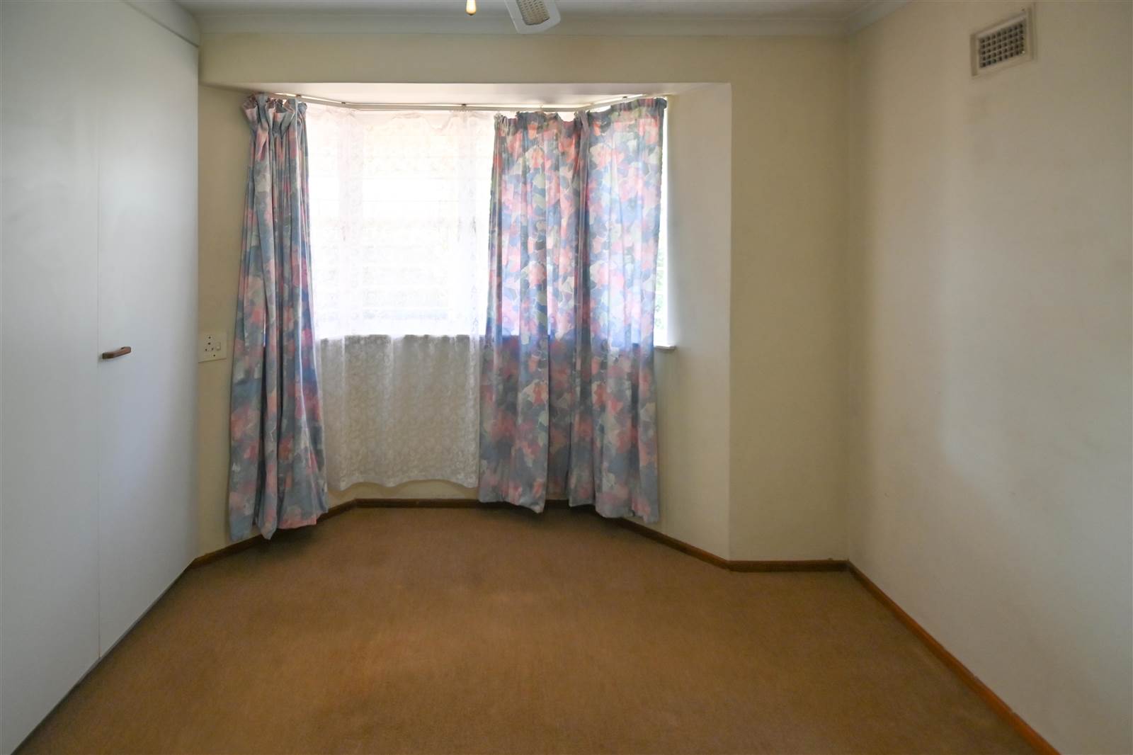 2 Bed Townhouse in Westville photo number 14