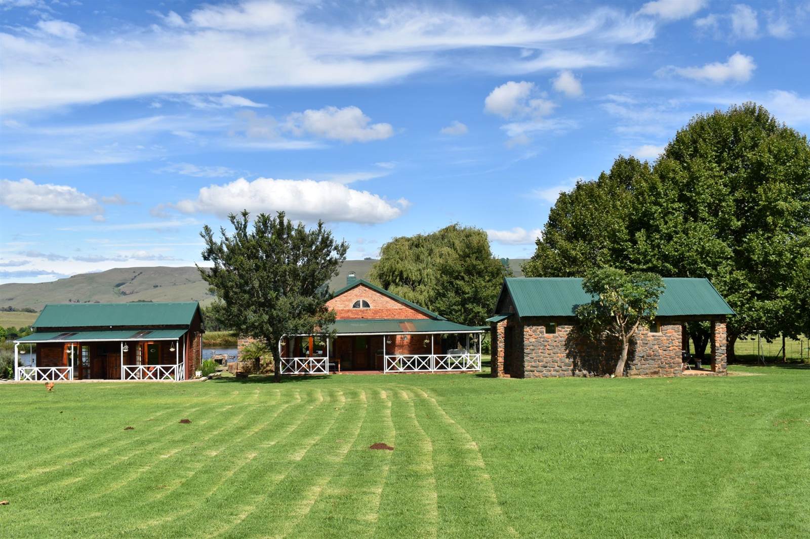 275 m² Farm in Dullstroom photo number 4