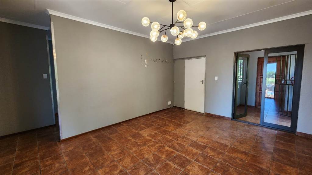 150  m² Commercial space in Centurion CBD photo number 4