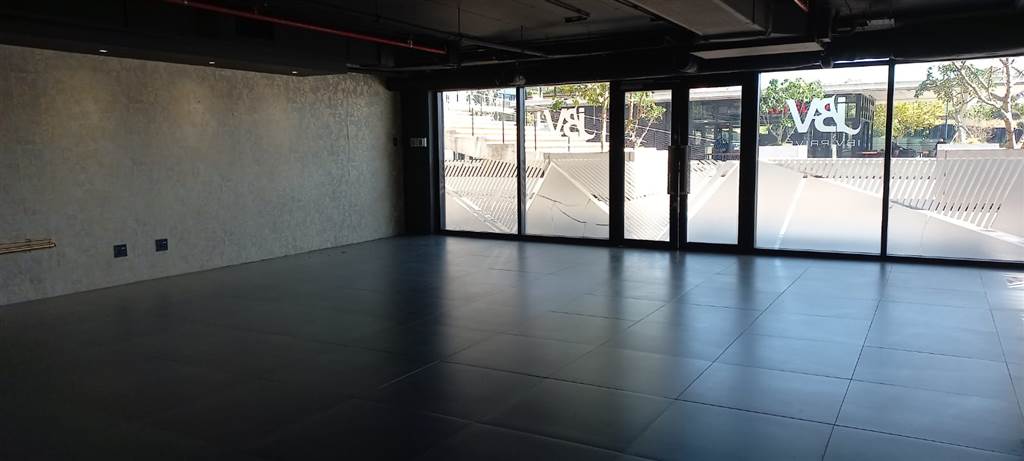 93  m² Commercial space in New Town Centre photo number 4