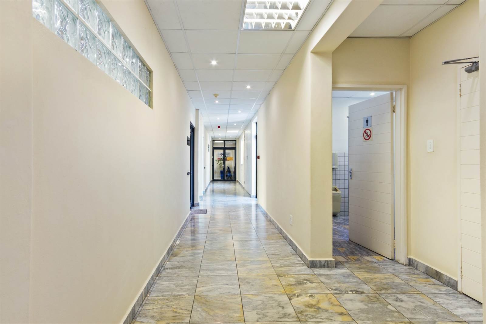 59  m² Commercial space in Bizweni photo number 3