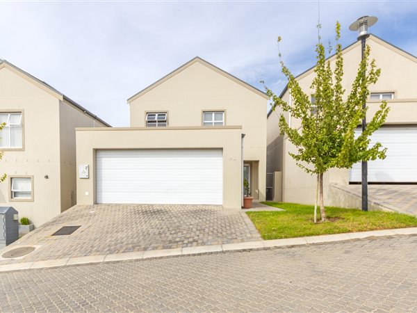 3 Bedroom House 3 Bedroom House