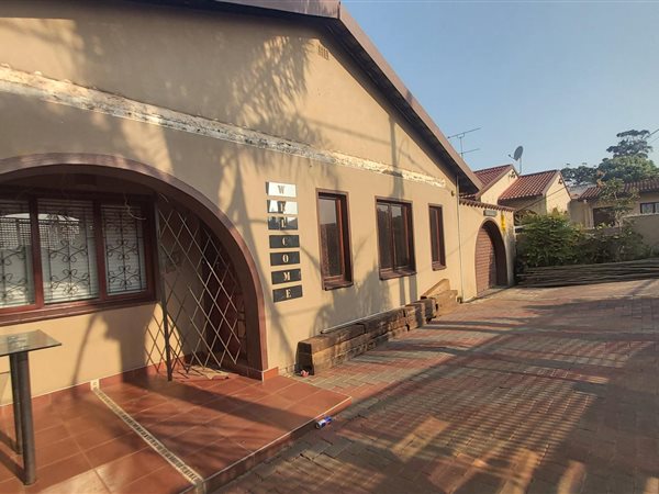 3 Bedroom House 3 Bedroom House