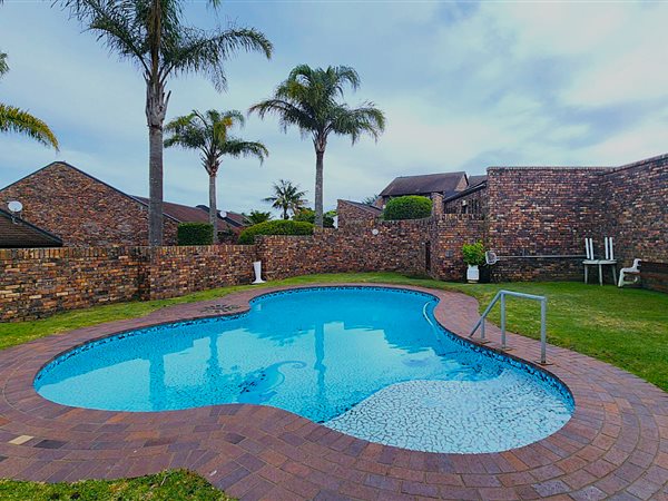 2 Bedroom Townhouse 2 Bedroom Townhouse