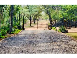 21.4 ha Smallholding in Wonderboom AH