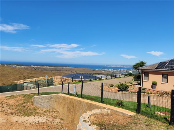 477 m² Land