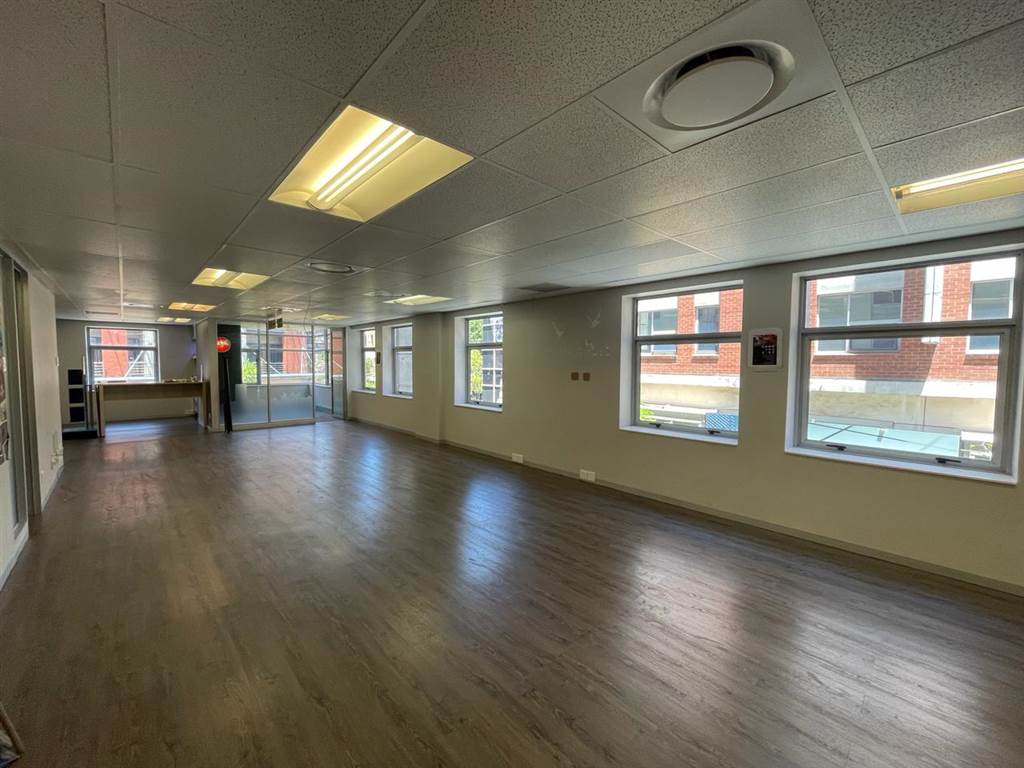 251  m² Commercial space in Melrose Arch photo number 16