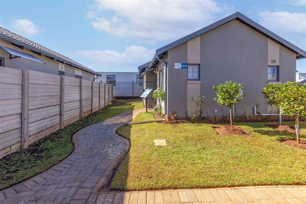 2 Bed House in Kempton Park Central photo number 16