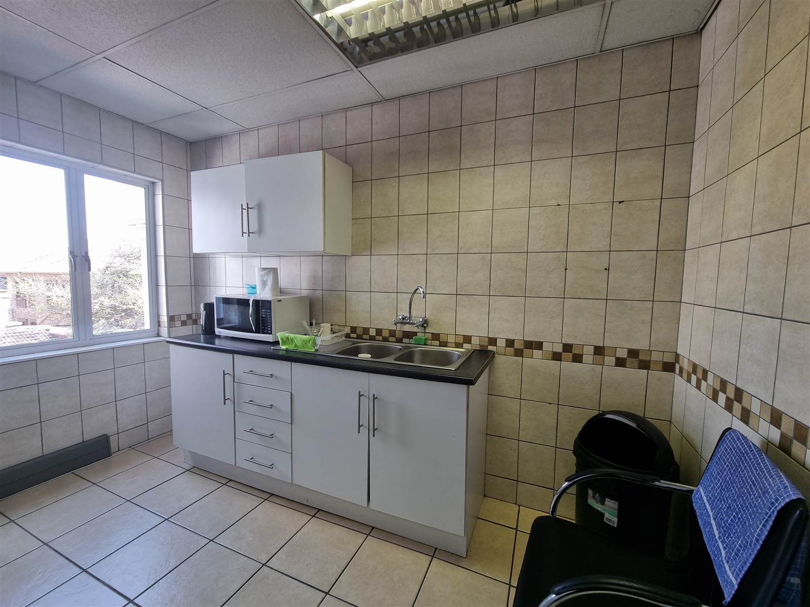 1086  m² Commercial space in Rivonia photo number 16